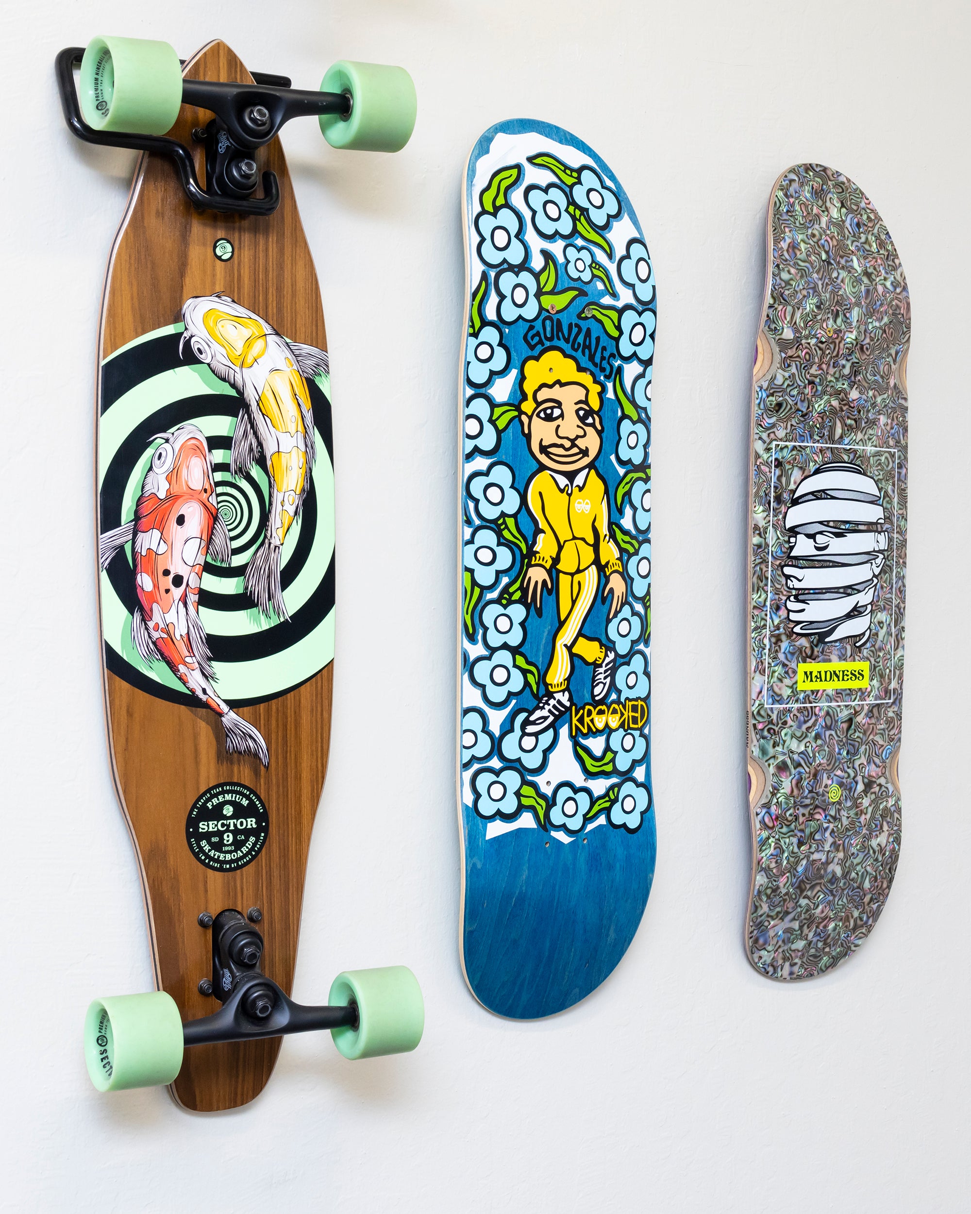 DECK_MOUNT_LIFESTYLE_-_03_8X10_3db9fd38-35f7-4cb5-a195-d2f44d01665c.jpg