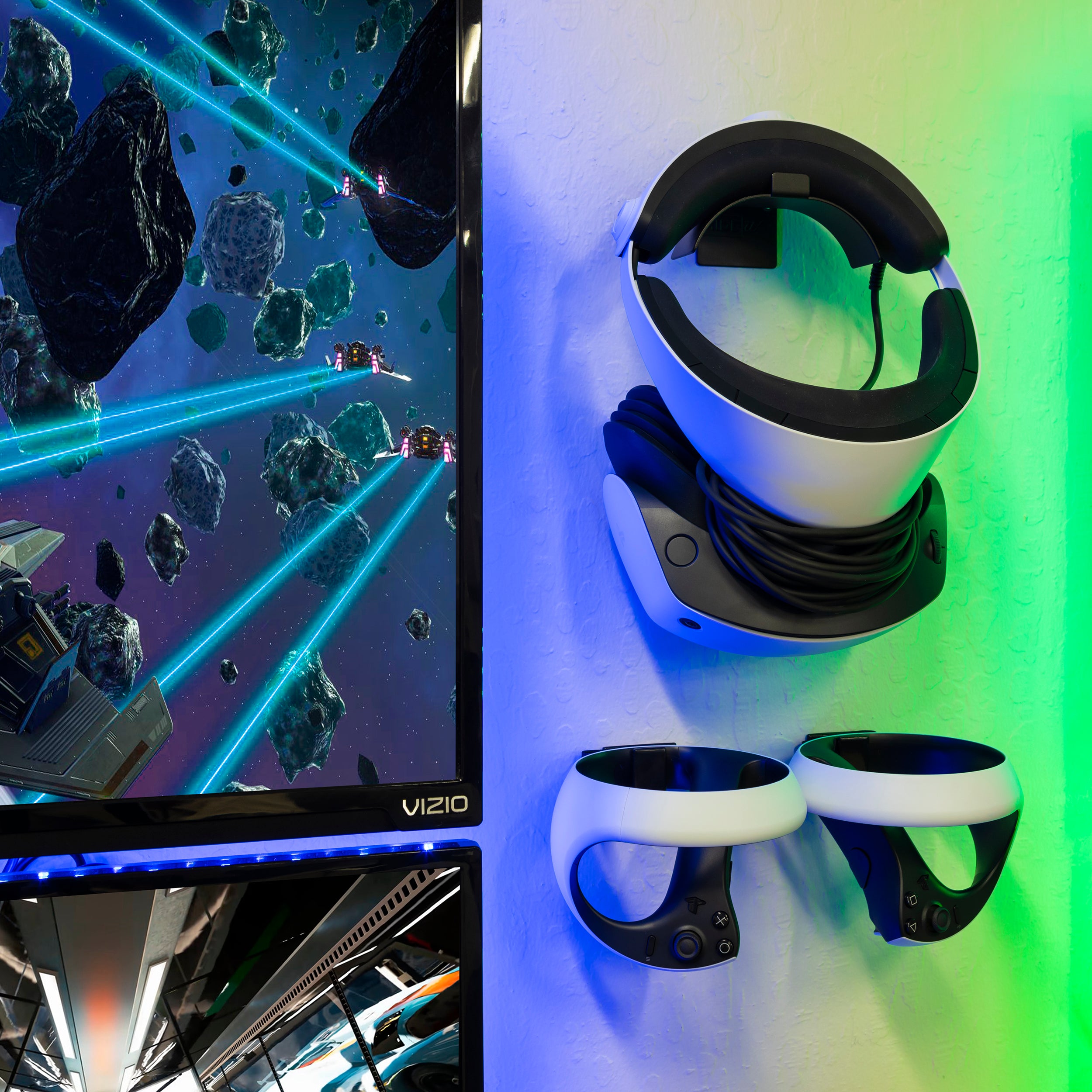 PSVR2_LIFESTYLE_-_06_SQUARE.jpg