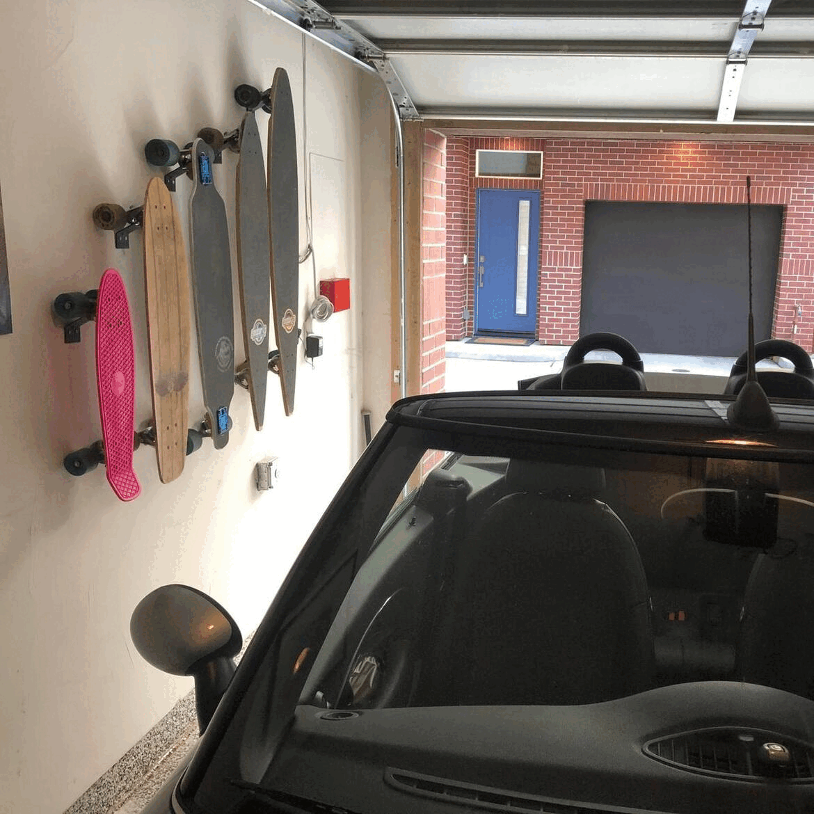 Sport_Garage_Gif_Final_27cdd3f2-e080-4045-b0f3-96871f1544f8.gif