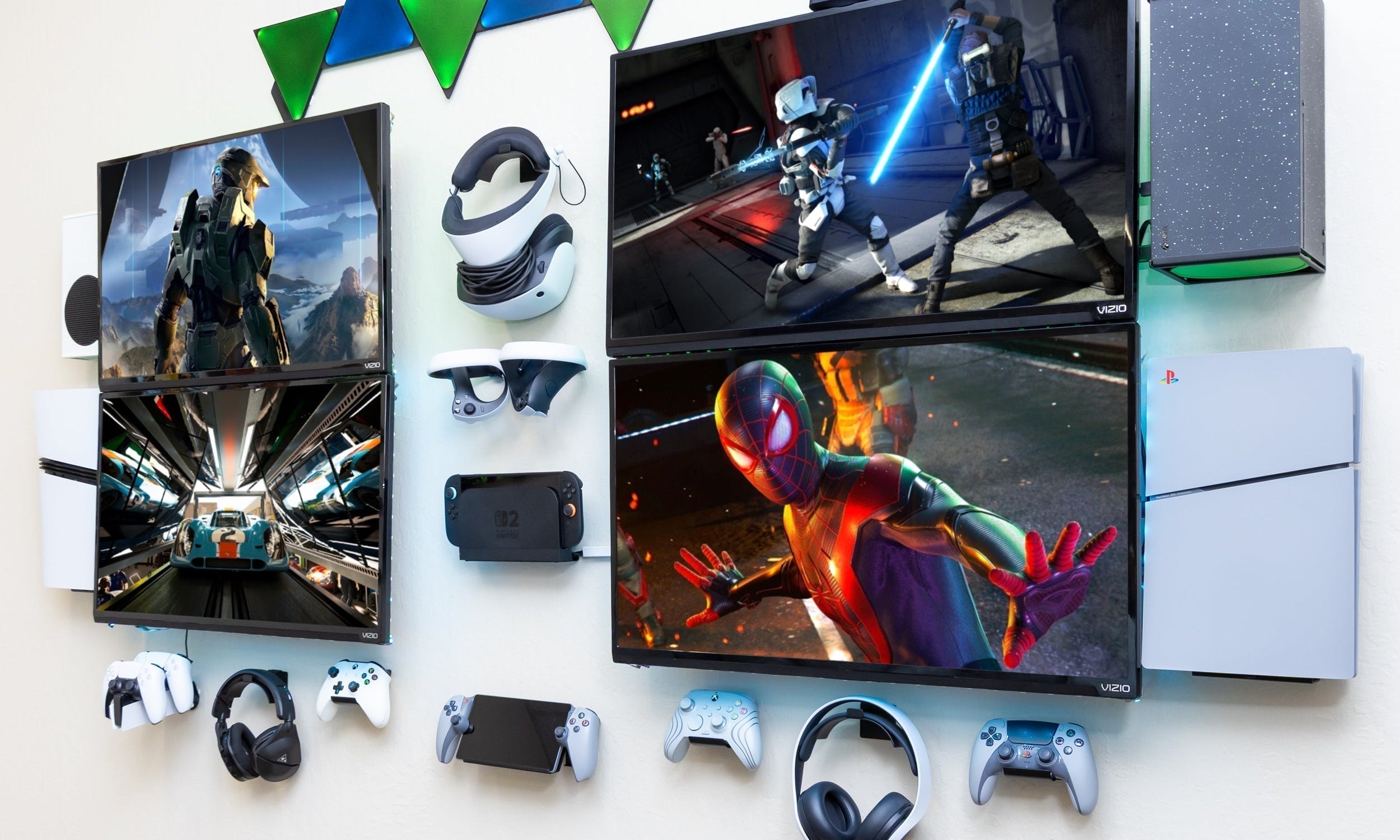 The Ultimate Gift Guide for Gamers, Sports and Tech Lovers