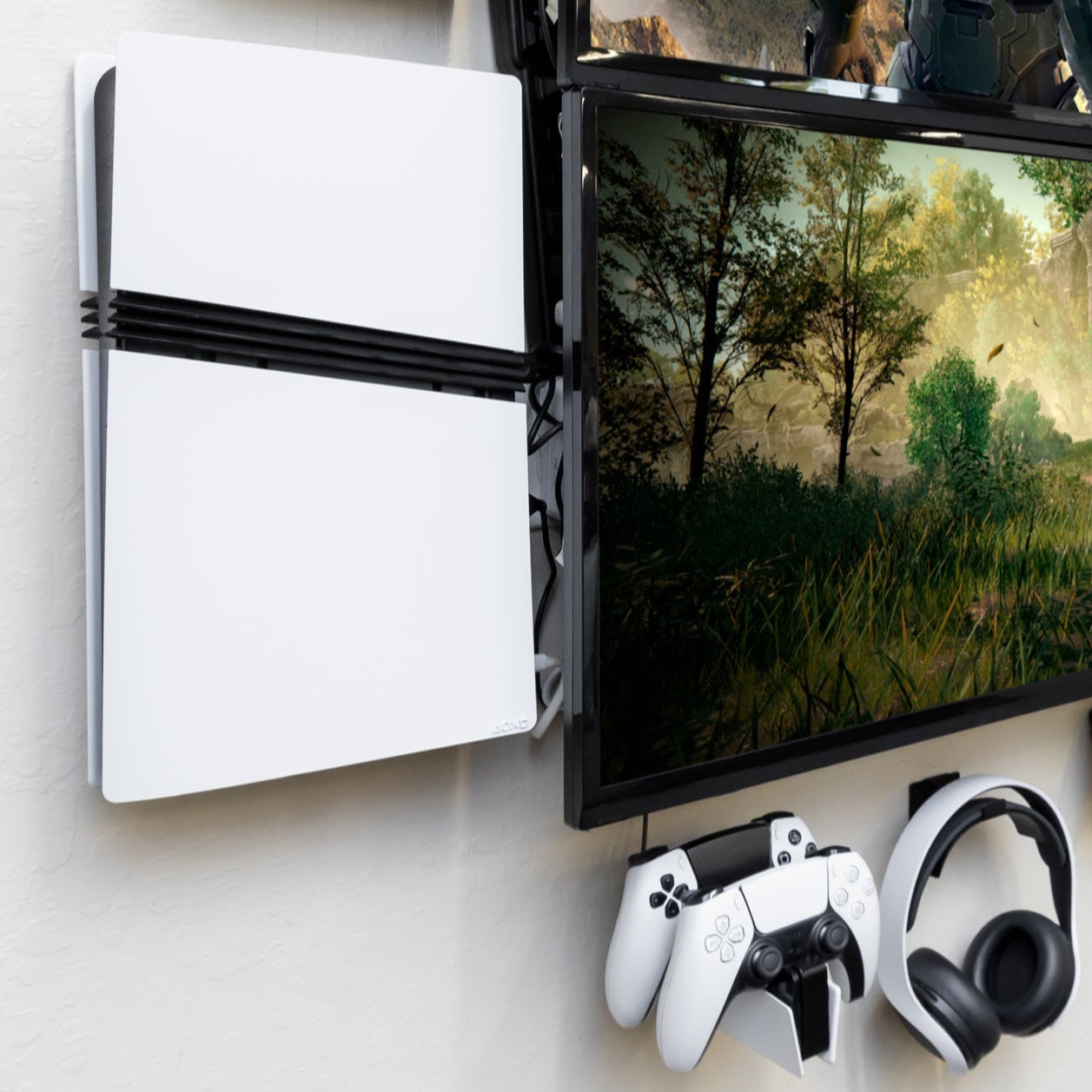 HIDEit heavy-gauge steel wall mount for PlayStation 5 console.